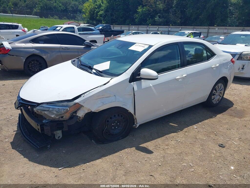 5YFBURHE6JP811178 2018 TOYOTA COROLLA photo no. 2