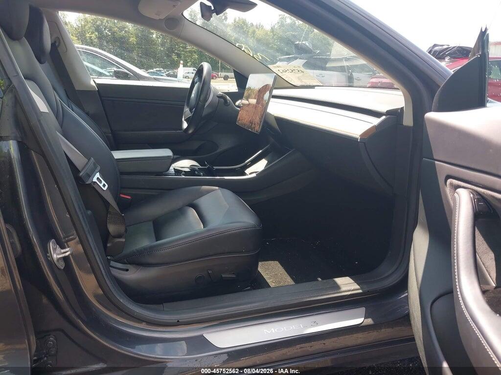 5YJ3E1EB9JF073143 2018 TESLA MODEL 3 photo no. 5