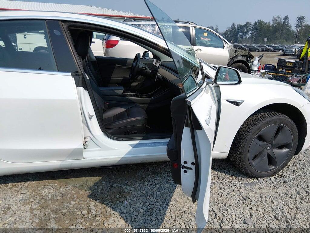 5YJ3E1EB5JF131197 2018 TESLA MODEL 3 photo no. 5