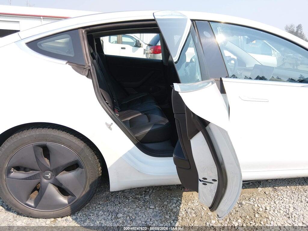 5YJ3E1EB5JF131197 2018 TESLA MODEL 3 photo no. 8