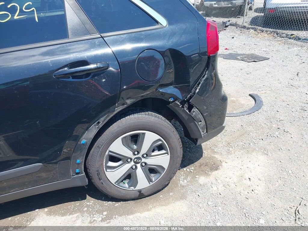 KNDCB3LC0J5109870 2018 KIA NIRO photo no. 6