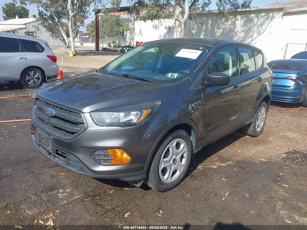 1FMCU0F78JUC13449 2018 FORD ESCAPE photo no. 2