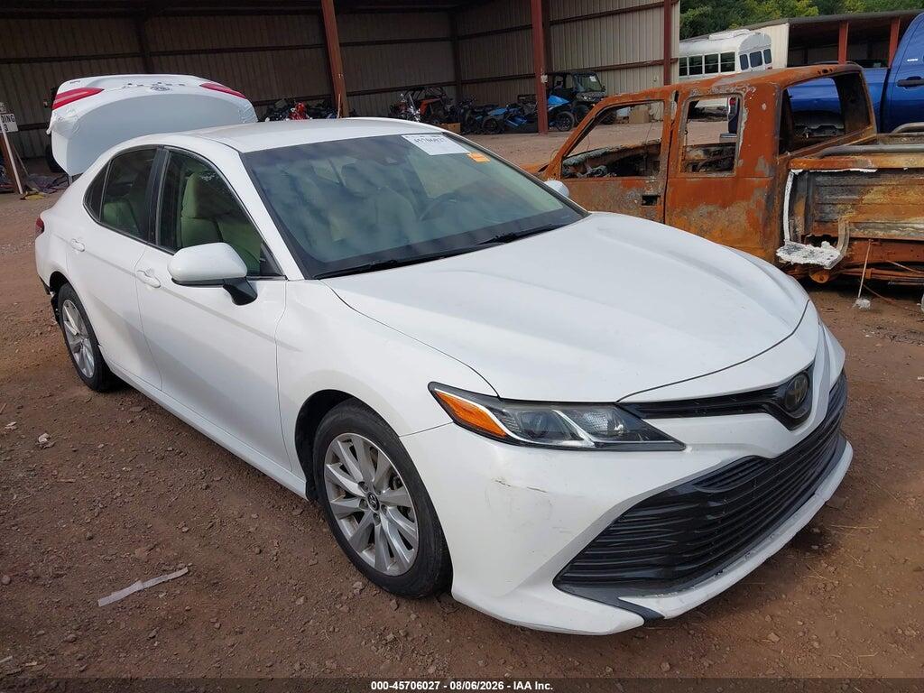 4T1B11HK2JU140610 2018 TOYOTA CAMRY photo no. 1