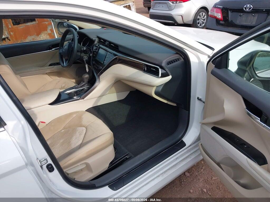 4T1B11HK2JU140610 2018 TOYOTA CAMRY photo no. 5