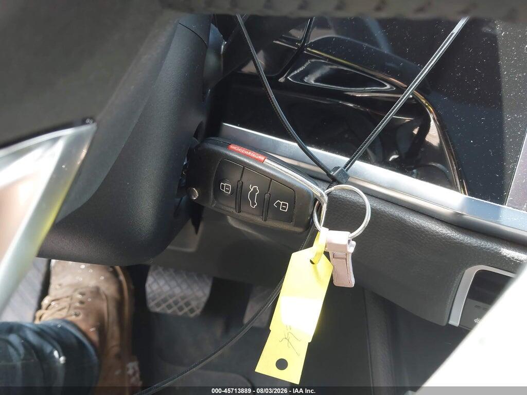 WA1AECF38K1075495 2019 AUDI Q3 photo no. 11