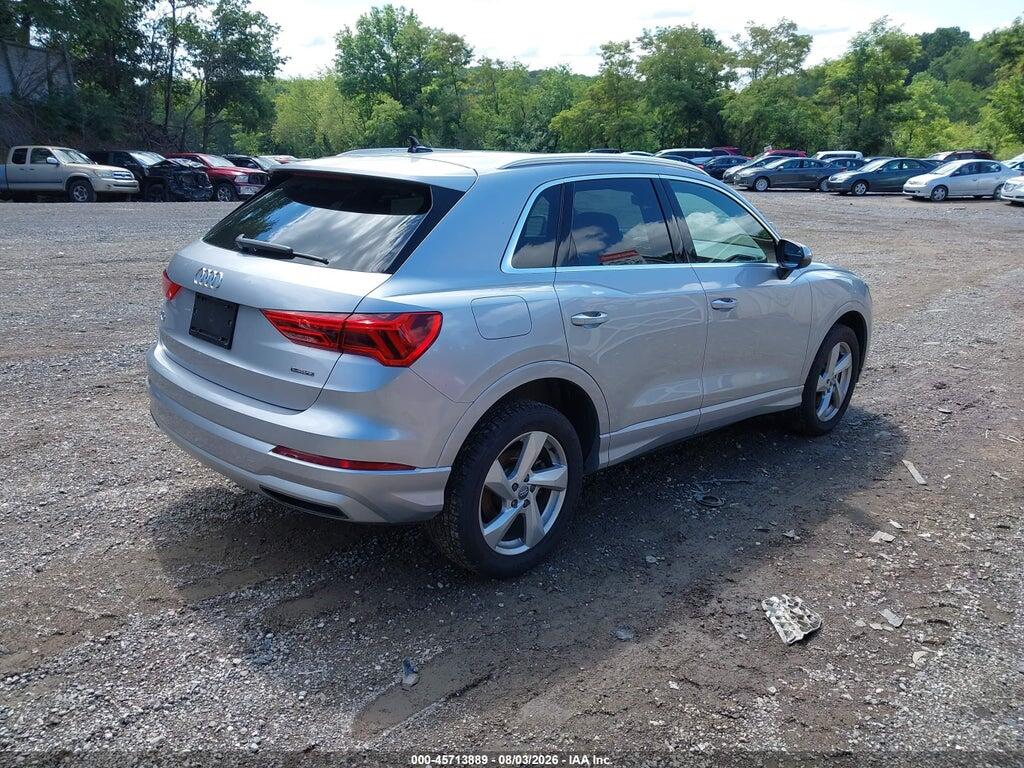 WA1AECF38K1075495 2019 AUDI Q3 photo no. 4