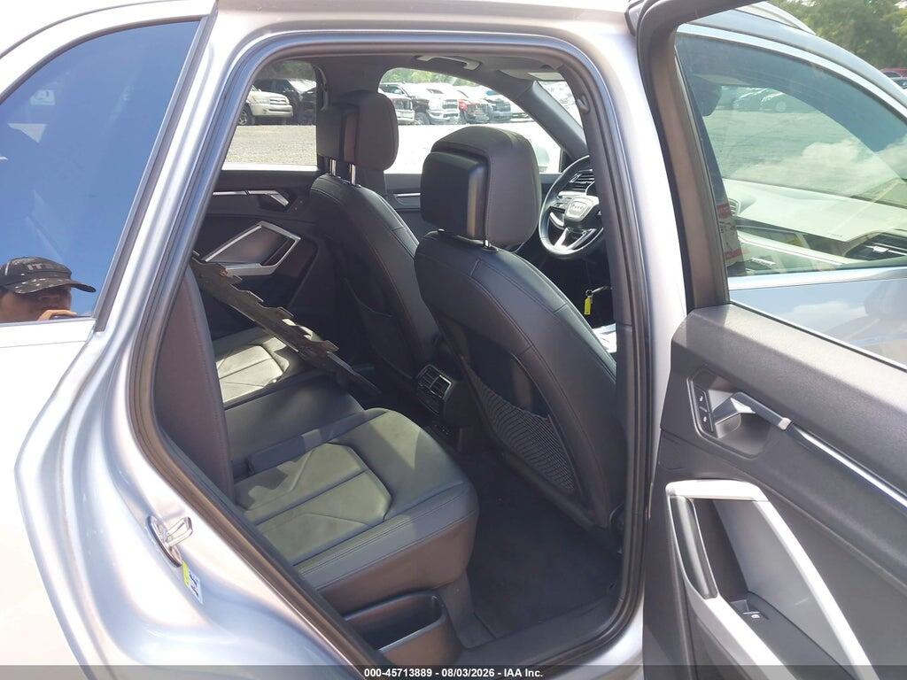 WA1AECF38K1075495 2019 AUDI Q3 photo no. 8