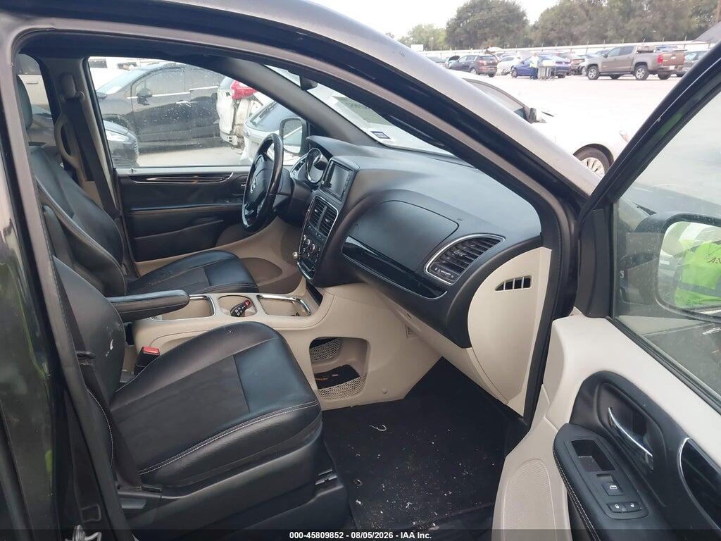 2C4RDGCG7KR717579 2019 DODGE GRAND CARAVAN photo no. 5