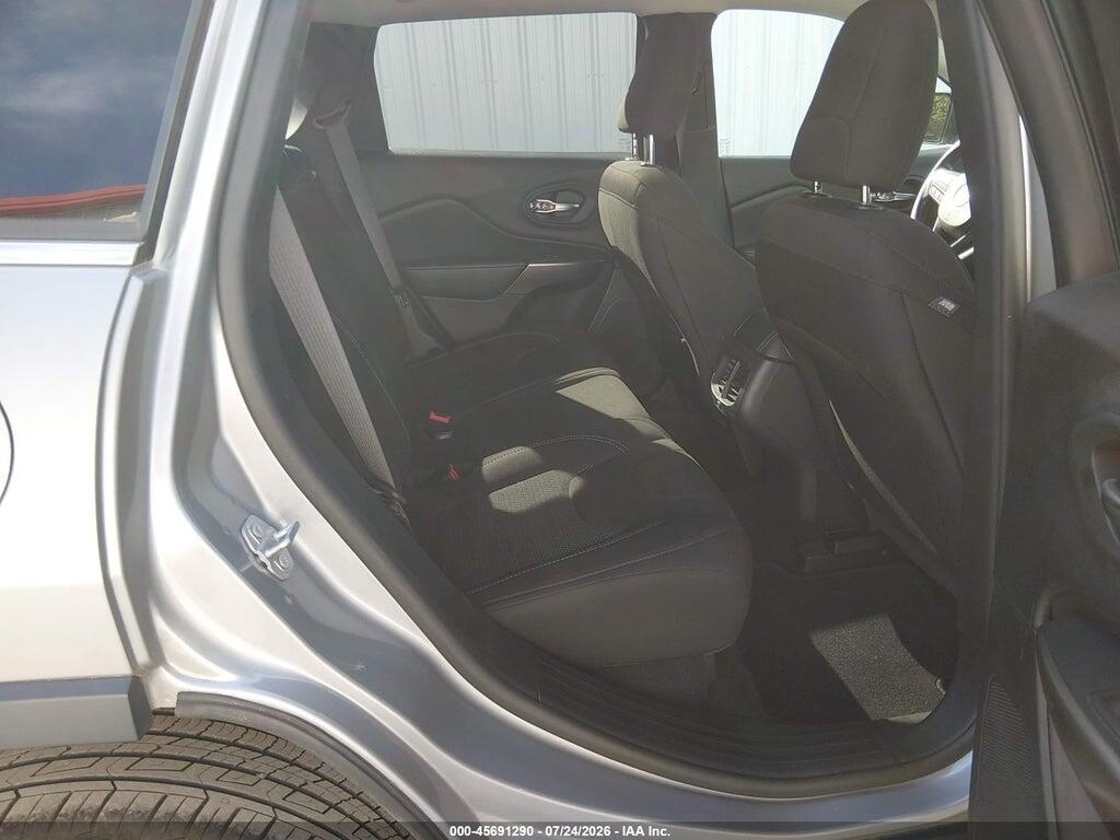 1C4PJMCB2KD449434 2019 JEEP CHEROKEE photo no. 8