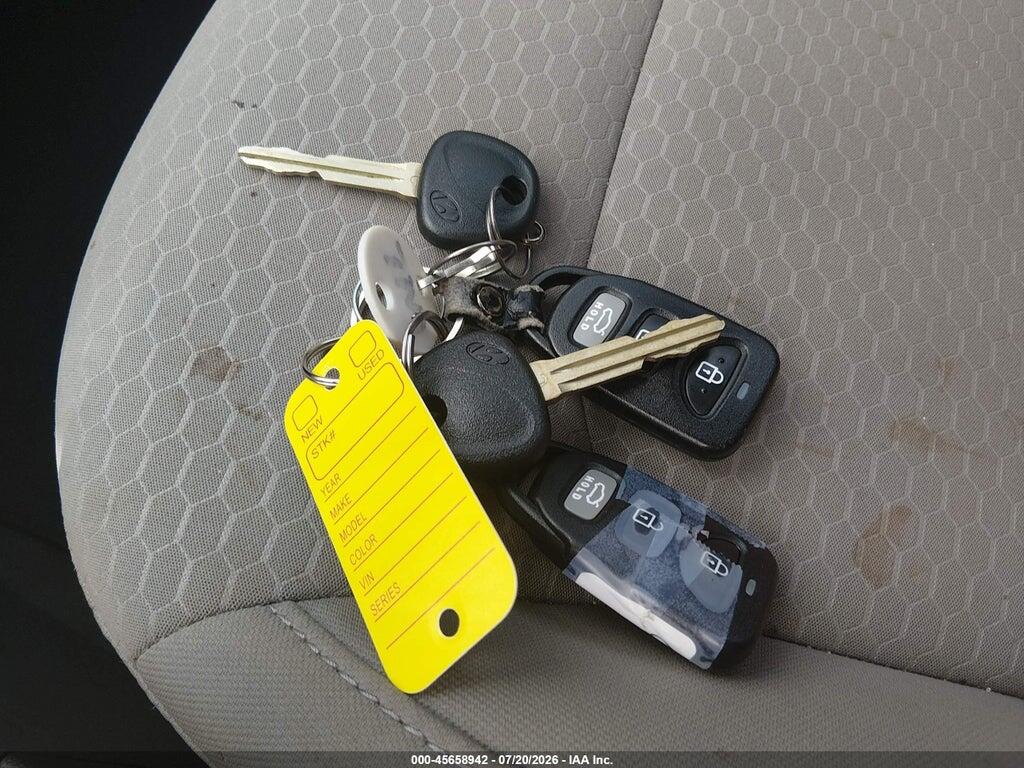 5NPD74LF0KH476890 2019 HYUNDAI ELANTRA photo no. 11