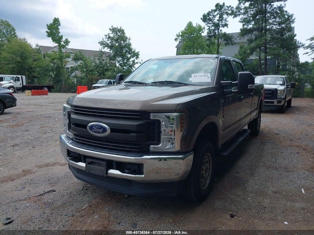 1FT8W3B60KEE92913 2019 FORD F-350 photo no. 2