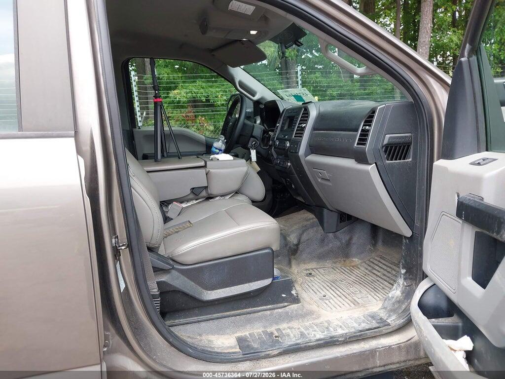 1FT8W3B60KEE92913 2019 FORD F-350 photo no. 5
