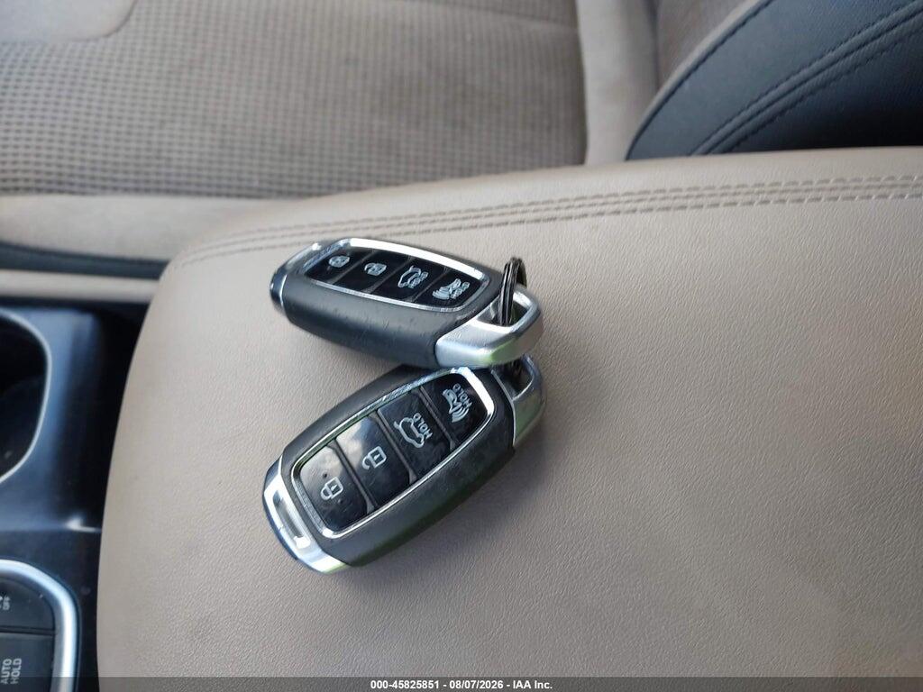 5NMS33AD4KH046243 2019 HYUNDAI SANTA FE photo no. 11
