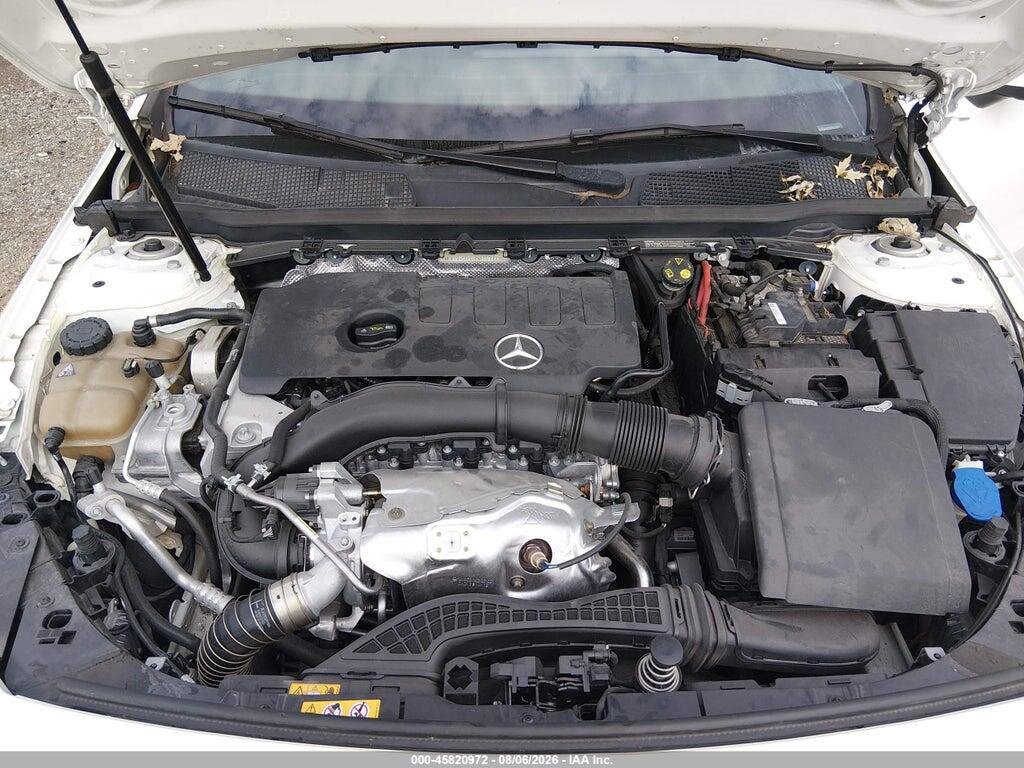 WDD3G4EB5KW033009 2019 MERCEDES-BENZ A 220 photo no. 10