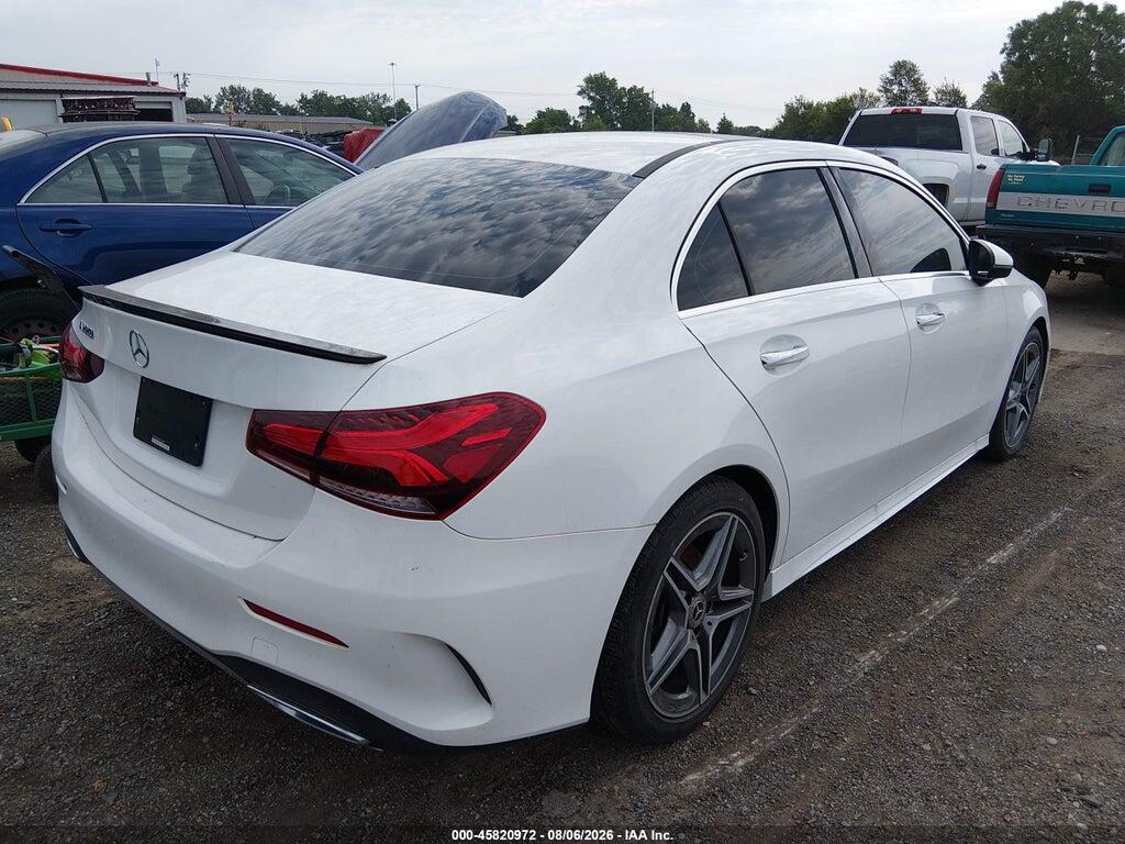 WDD3G4EB5KW033009 2019 MERCEDES-BENZ A 220 photo no. 4
