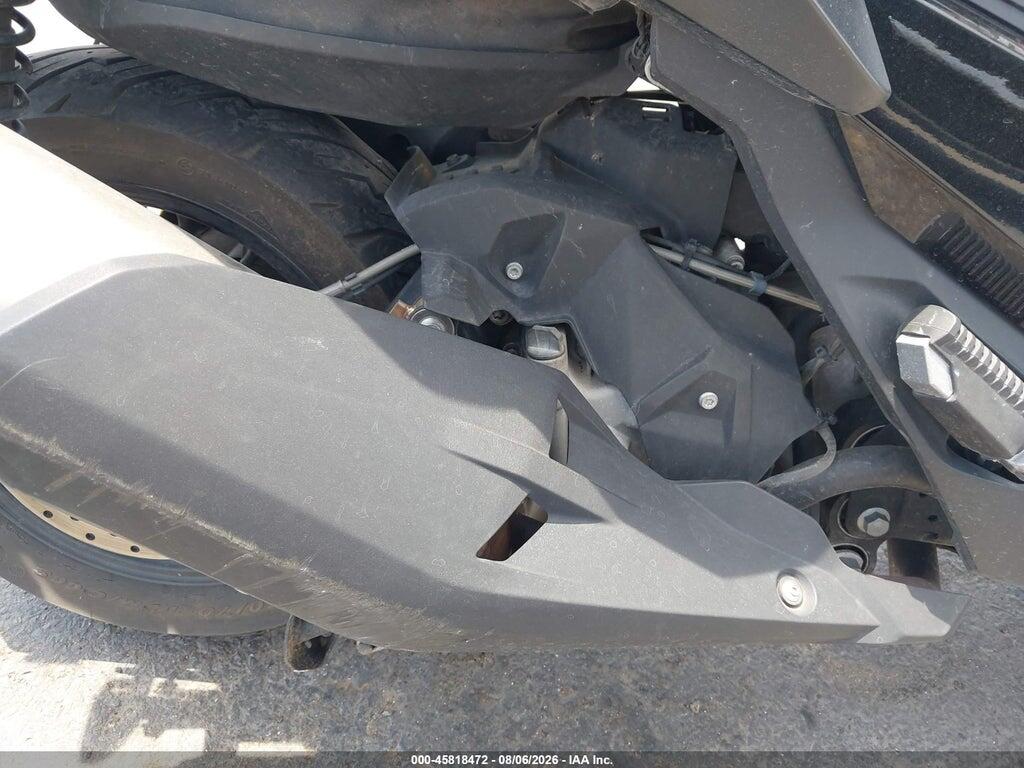 WB40C1906KS876322 2019 BMW C 400 photo no. 8