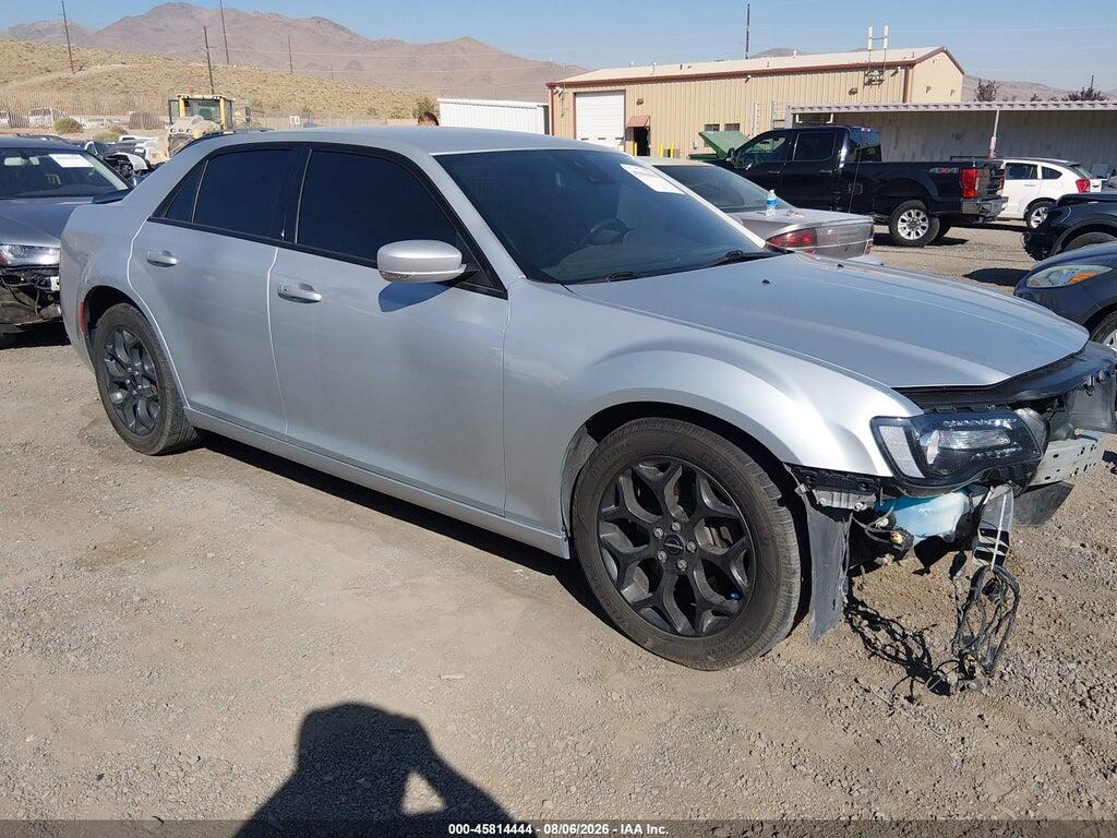 2C3CCAGGXKH733365 2019 CHRYSLER 300 photo no. 1