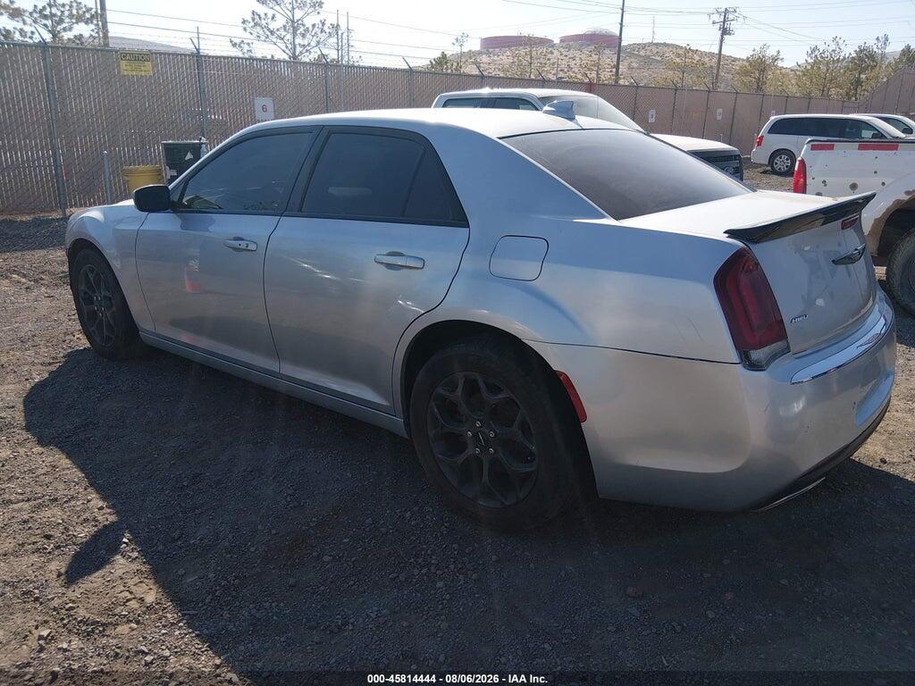 2C3CCAGGXKH733365 2019 CHRYSLER 300 photo no. 3