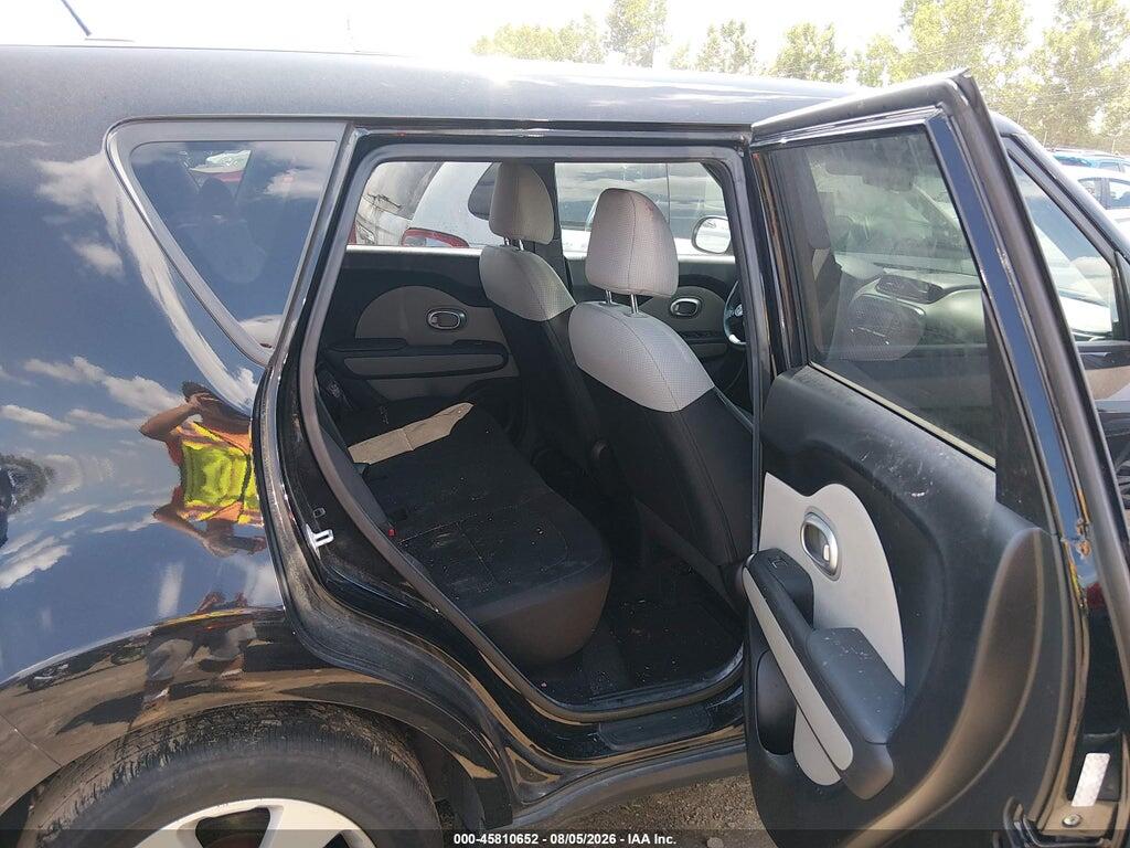 KNDJN2A20K7644478 2019 KIA SOUL photo no. 8