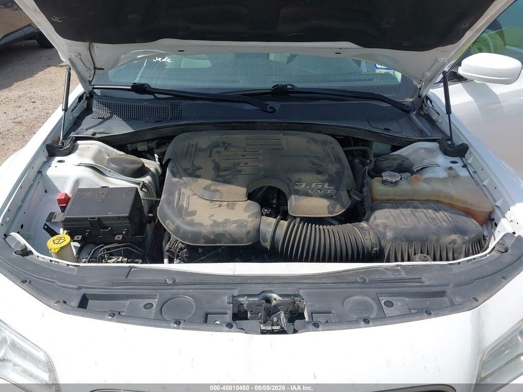 2C3CCAAG0KH542417 2019 CHRYSLER 300 photo no. 10