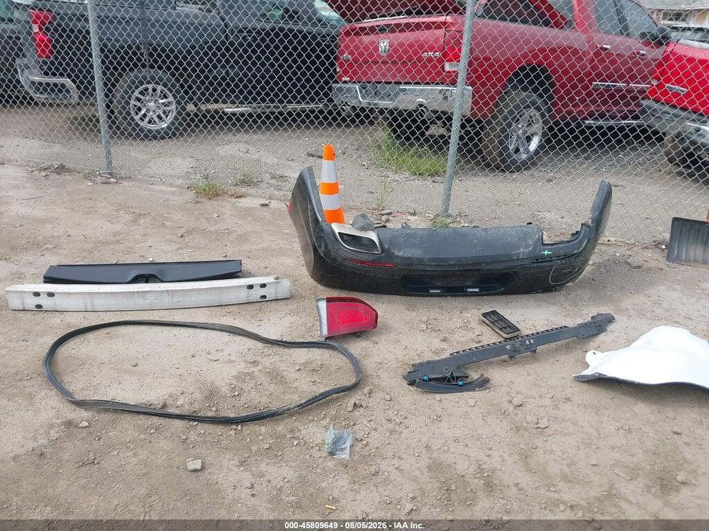 2C3CCABG7KH590883 2019 CHRYSLER 300 photo no. 11