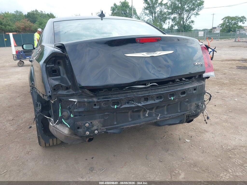 2C3CCABG7KH590883 2019 CHRYSLER 300 photo no. 6