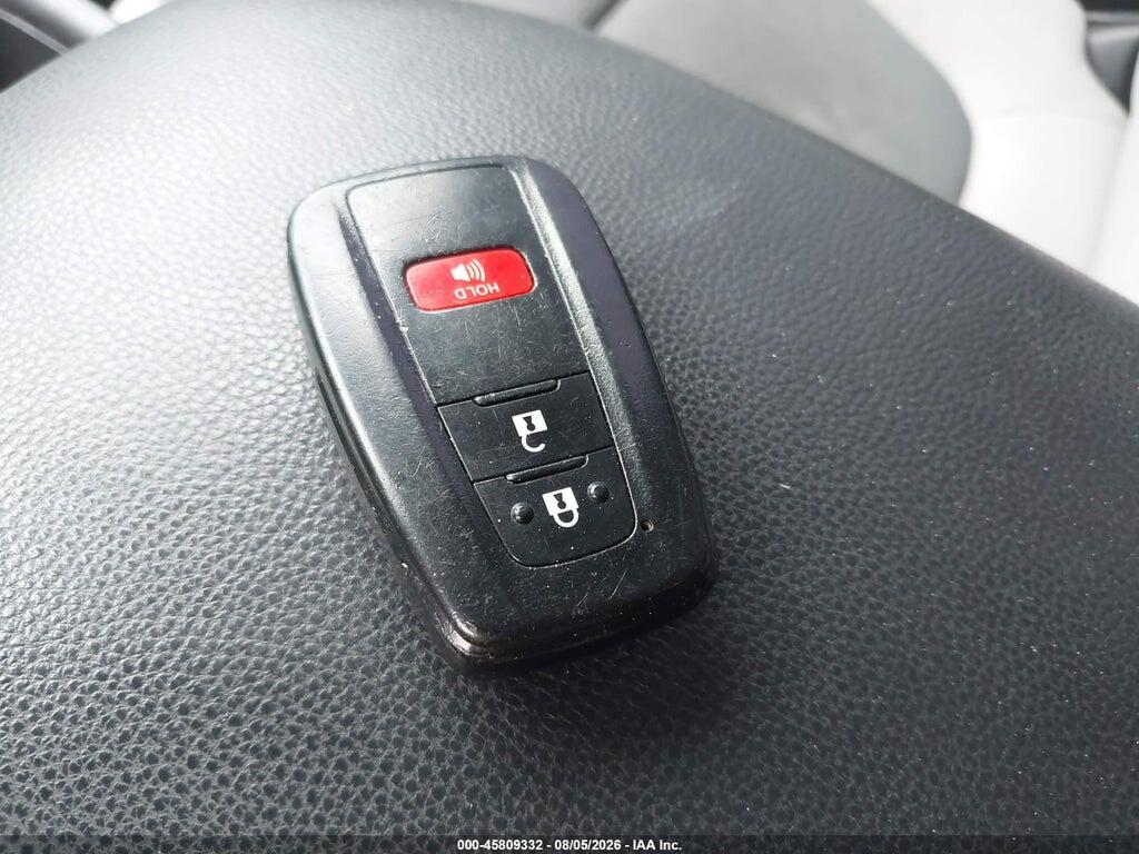 2T3W1RFV1KC002807 2019 TOYOTA RAV4 photo no. 11