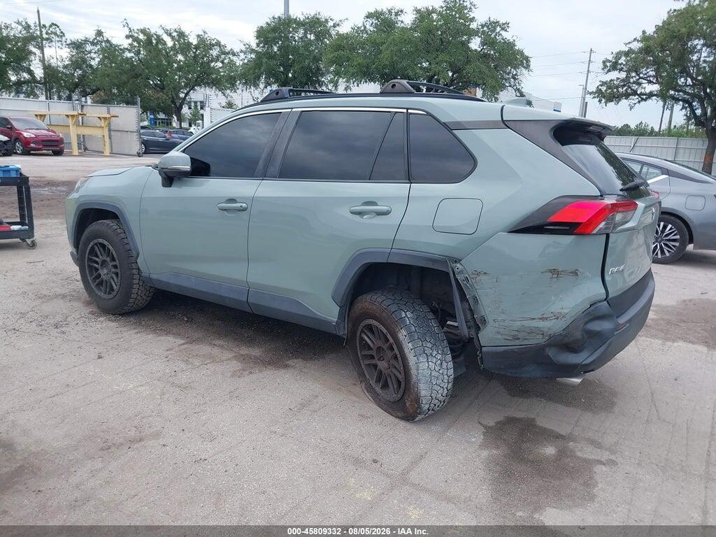 2T3W1RFV1KC002807 2019 TOYOTA RAV4 photo no. 3