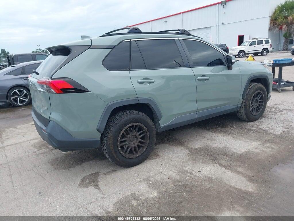2T3W1RFV1KC002807 2019 TOYOTA RAV4 photo no. 4