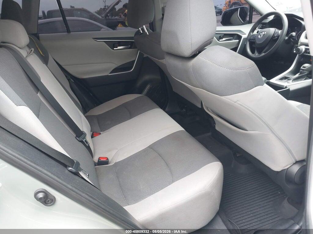 2T3W1RFV1KC002807 2019 TOYOTA RAV4 photo no. 8
