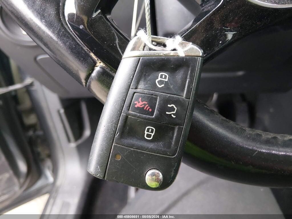3VV2B7AX2KM143573 2019 VOLKSWAGEN TIGUAN photo no. 11