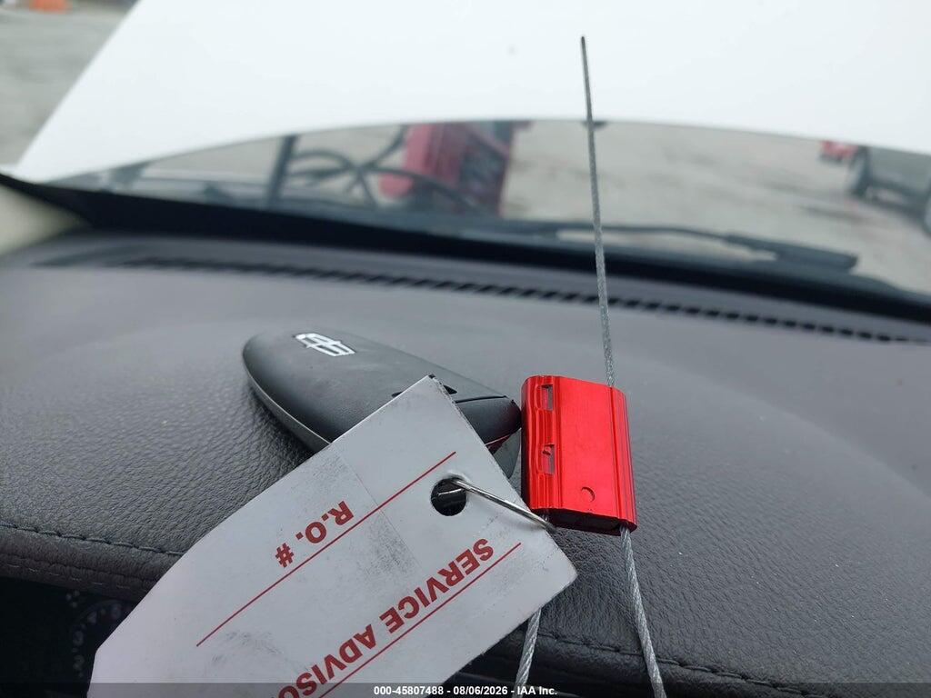 2LMHJ5AT6KBL03341 2019 LINCOLN MKT photo no. 11