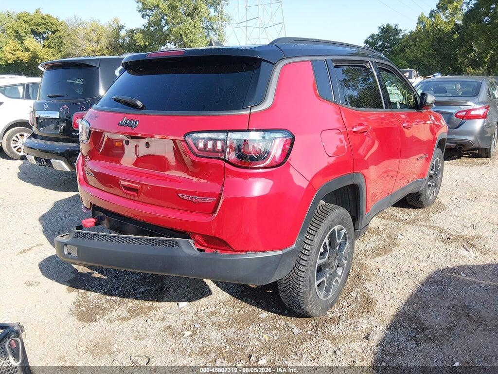 3C4NJDDB4KT669111 2019 JEEP COMPASS photo no. 4