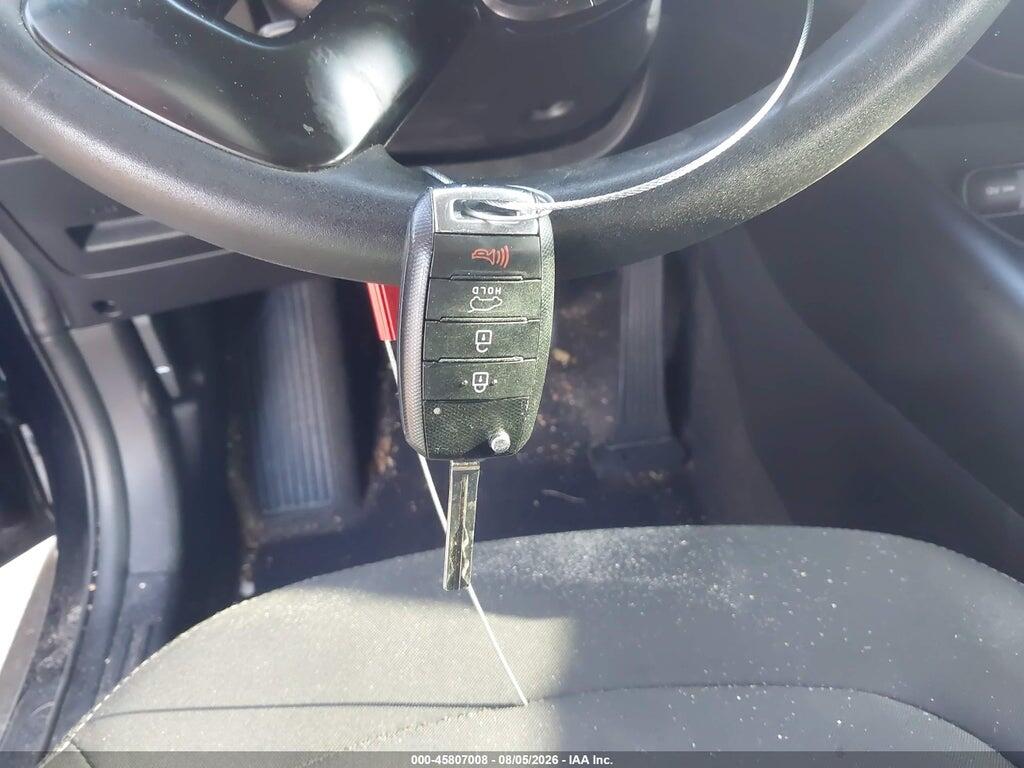 KNDJN2A23K7694582 2019 KIA SOUL photo no. 11