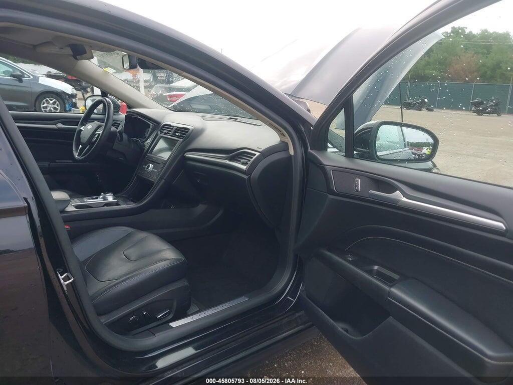 3FA6P0RU3KR235609 2019 FORD FUSION HYBRID photo no. 5