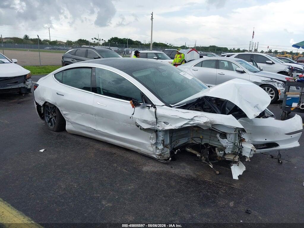 5YJ3E1EA4KF415915 2019 TESLA MODEL 3 photo no. 1