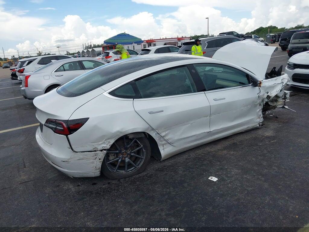 5YJ3E1EA4KF415915 2019 TESLA MODEL 3 photo no. 4