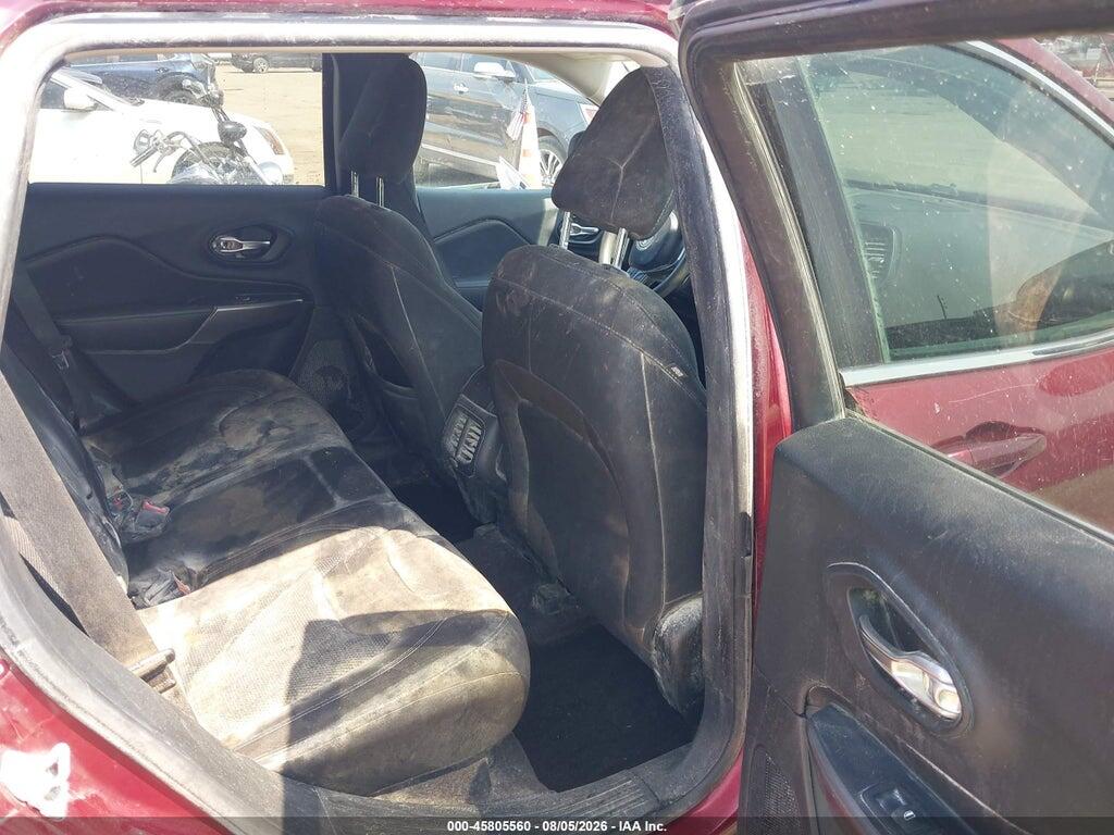 1C4PJLCB6KD171373 2019 JEEP CHEROKEE photo no. 8