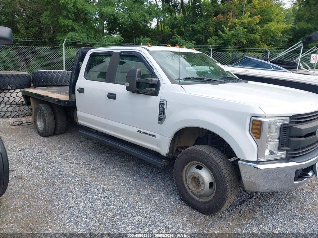 1FD8W3HT6KEF89512 2019 FORD F-350 CHASSIS photo no. 1