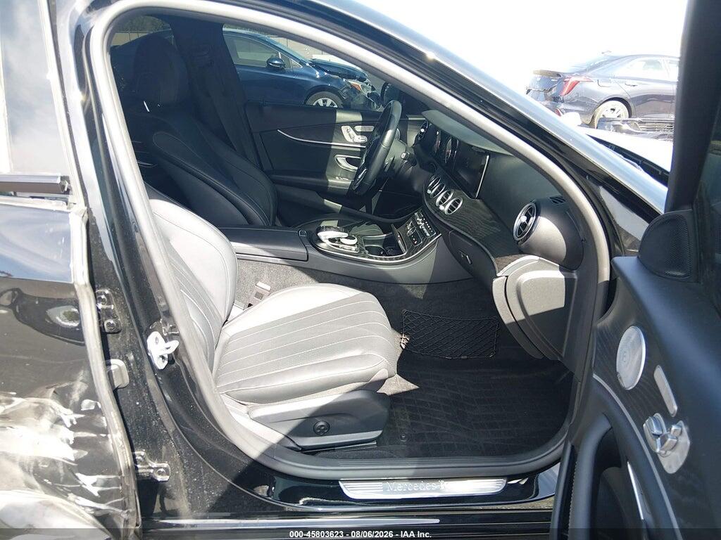 WDDZF4JB4KA592017 2019 MERCEDES-BENZ E 300 photo no. 5