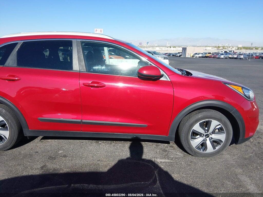 KNDCB3LC2K5218655 2019 KIA NIRO photo no. 12