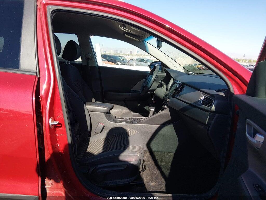 KNDCB3LC2K5218655 2019 KIA NIRO photo no. 4
