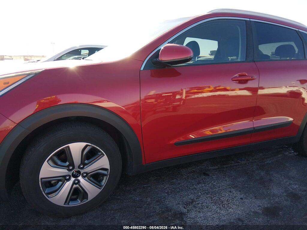 KNDCB3LC2K5218655 2019 KIA NIRO photo no. 5