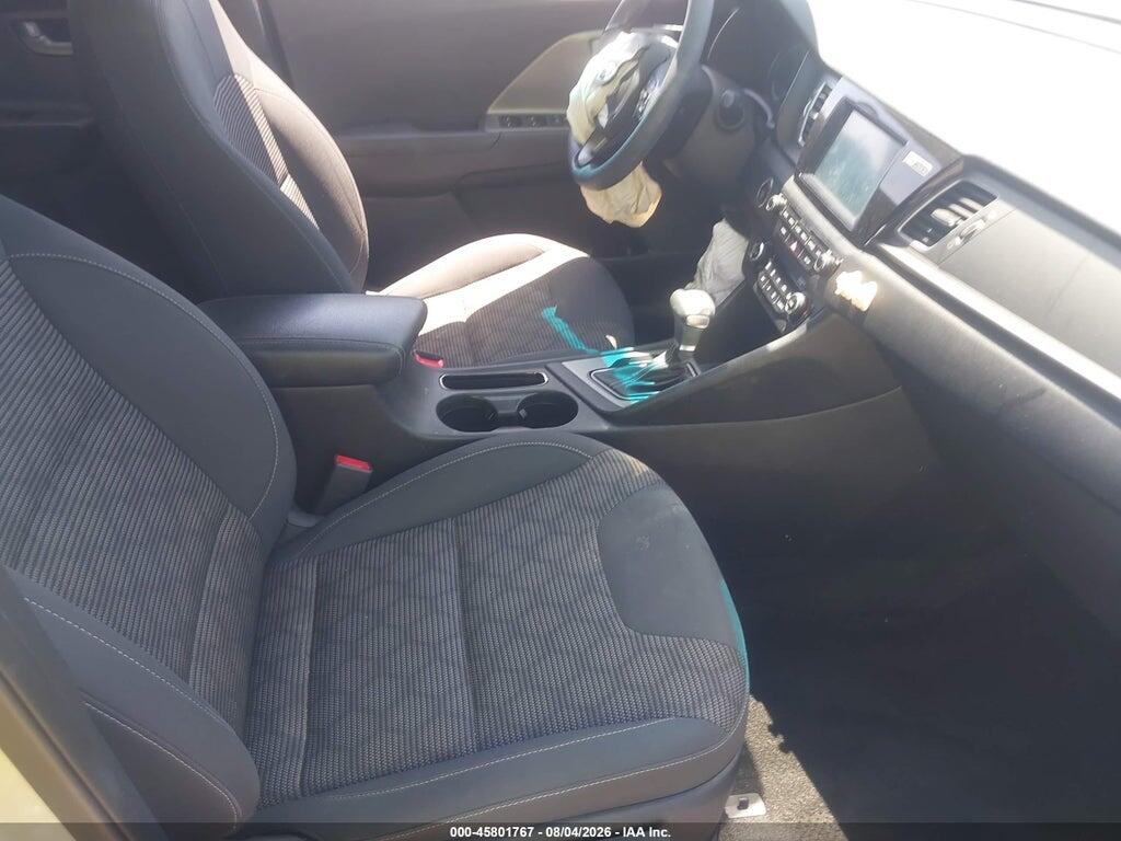 KNDCB3LC6K5267003 2019 KIA NIRO photo no. 5