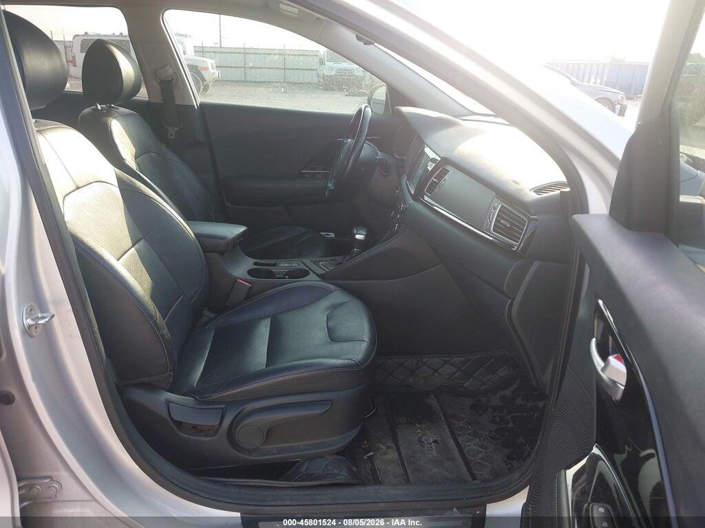 KNDCE3LC5K5216003 2019 KIA NIRO photo no. 5