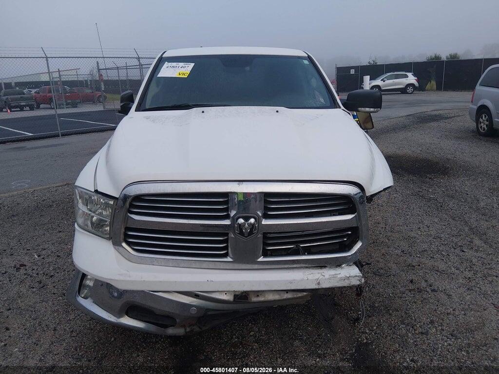 1C6RR7TTXKS556309 2019 RAM 1500 CLASSIC photo no. 12