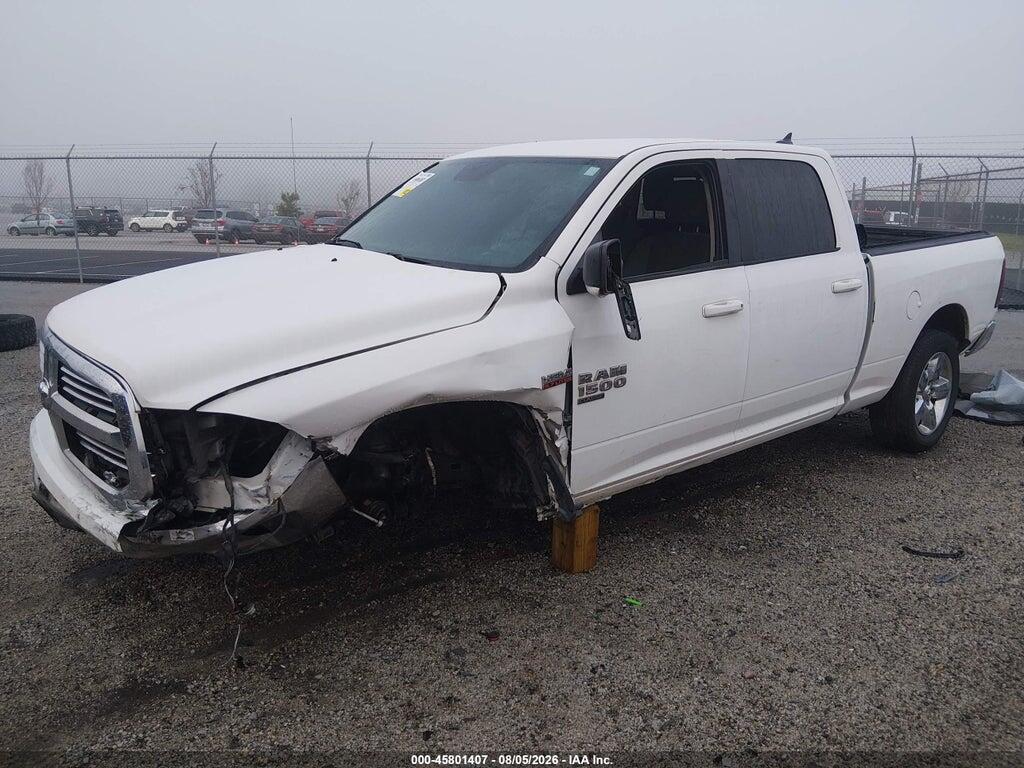 1C6RR7TTXKS556309 2019 RAM 1500 CLASSIC photo no. 2