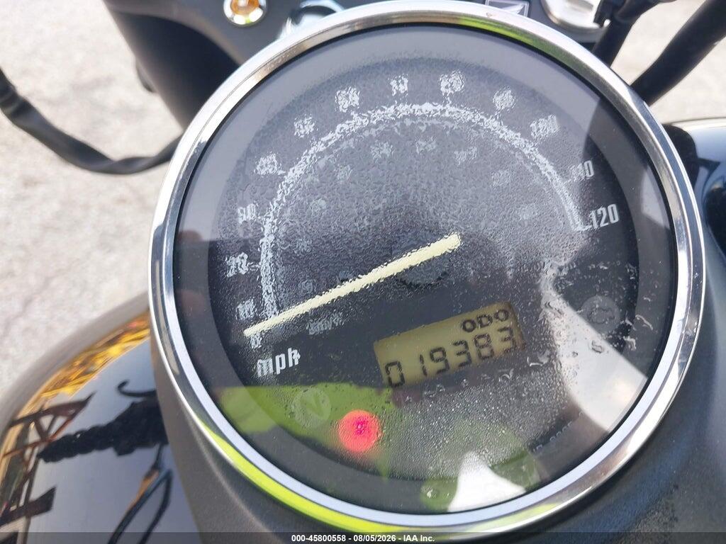 JH2RC5375KK901142 2019 HONDA VT750 photo no. 7