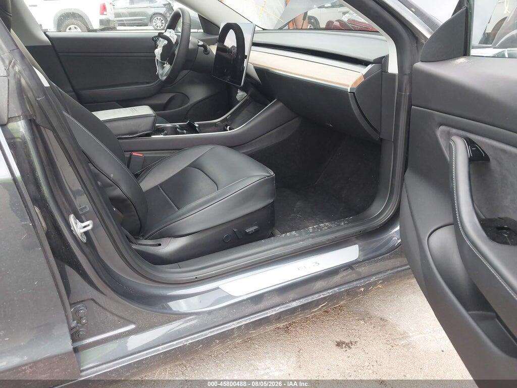 5YJ3E1EB0KF205630 2019 TESLA MODEL 3 photo no. 5