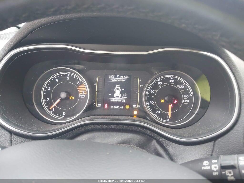 1C4PJMLB7KD417515 2019 JEEP CHEROKEE photo no. 7
